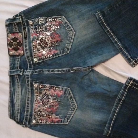 Miss Me Denim - Miss Me Embroidered jeans